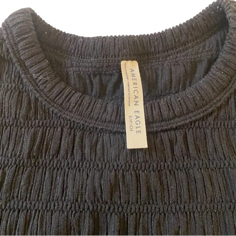American Eagle Outfitters Size Small Black Smocked Short Sleeve T-Shirt